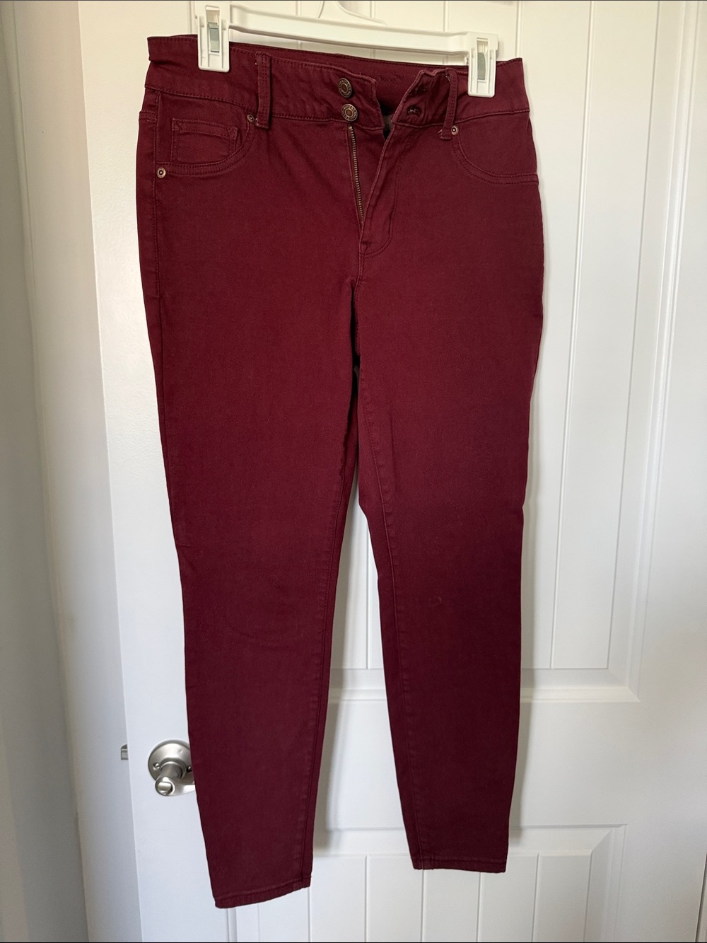 Maurices High-Rise Skinny Jeans in Wine
